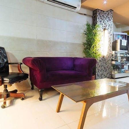 Sir William'S Hotel Cidade Quezon Exterior foto