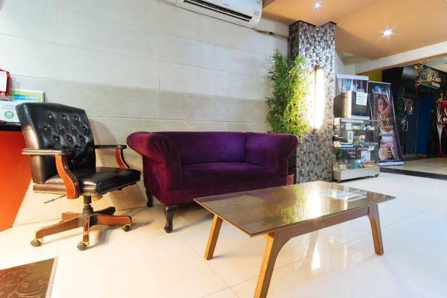 Sir William'S Hotel Cidade Quezon Exterior foto